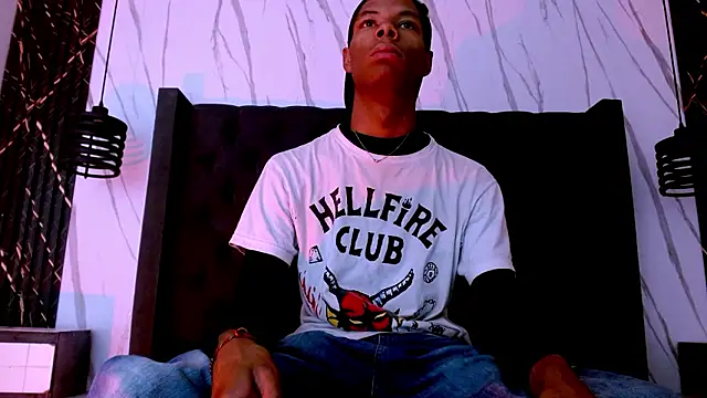 Snapshot of Santiago_Ortiz_ chatting on 02.27.26 Santiago Ortiz online show from 02.27.26