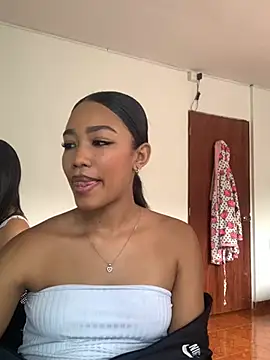 Snapshot of kali_rousse chatting on 02.19.26 kali rousse online show from 02.19.26