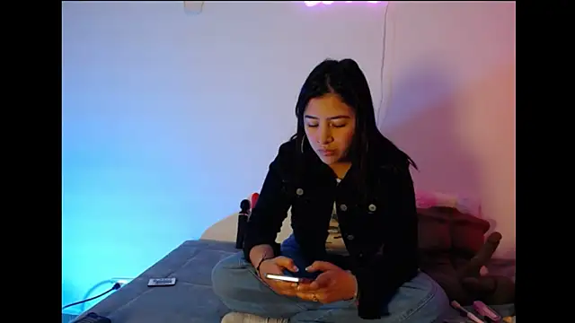 Snapshot of Ele_Enchanted chatting on 02.25.26 Ele Enchanted online show from 02.25.26