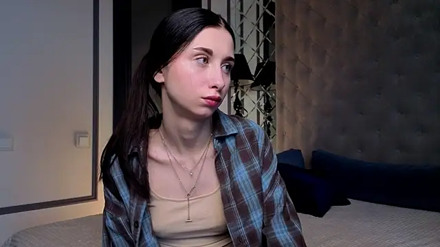 MiguelinaRasmuson online show from 03.20.26