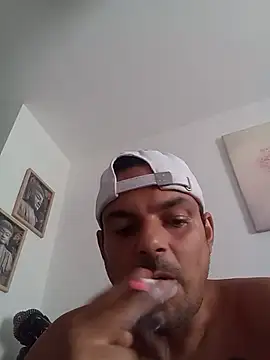 Snapshot of morenitoymorena chatting on 07.19.26 morenitoymorena online show from 07.19.26