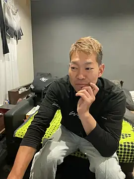 Snapshot of ryuaaaaa chatting on 05.06.26 ryuaaaaa online show from 05.06.26
