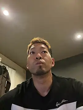 Snapshot of ryuaaaaa chatting on 05.27.26 ryuaaaaa online show from 05.27.26