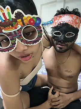 Snapshot of sizzler_hotz chatting on 02.22.26 sizzler hotz online show from 02.22.26