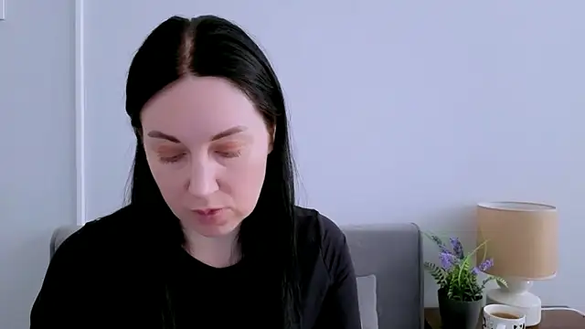 MiaFair online show from 04.04.26