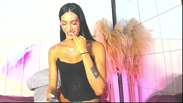 VelvetEstefa online show from 04.09.26