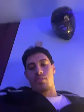 TOMAS CONOR online show from 04.11.26