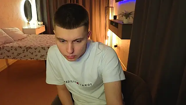 Snapshot of Keviin777 chatting on 02.20.26 Keviin777 online show from 02.20.26