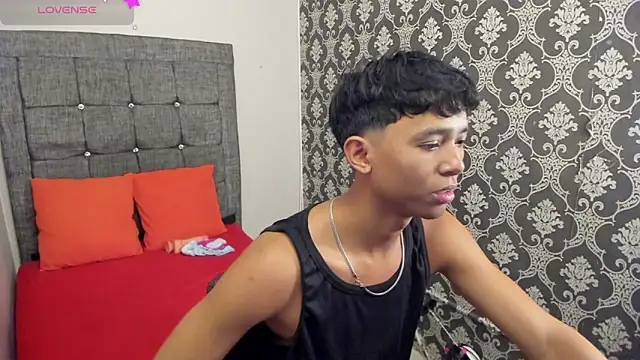 Little Twink19x online show from 06.18.26