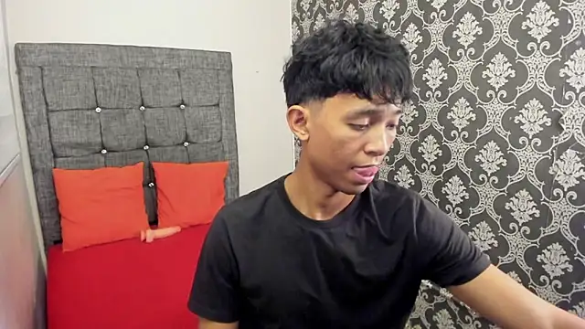 Little Twink19x online show from 06.21.26