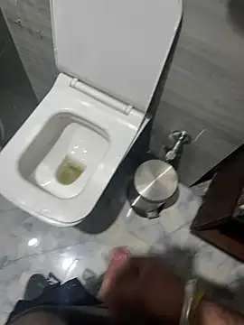 king181869 online show from 04.13.26