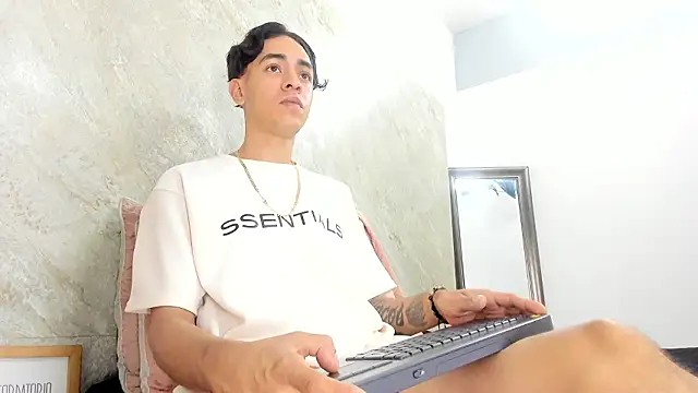 Mick-lollipop online show from 03.13.26