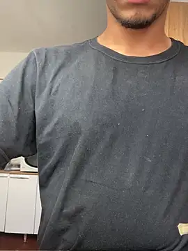 Exclusiveboy69 online show from 04.15.26