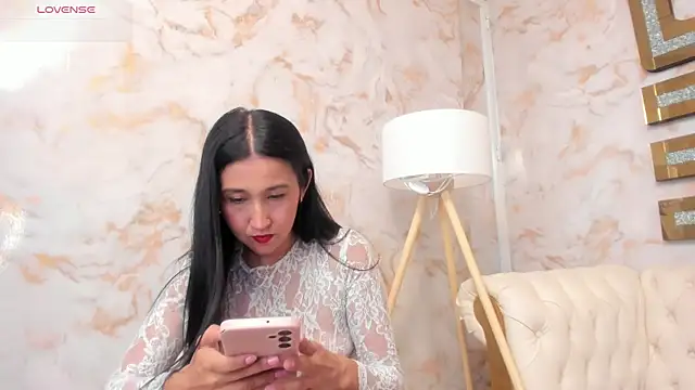 Annipetite  online show from 07.16.26