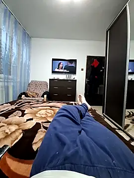 Snapshot of Mikecrazyhy chatting on 02.19.26 Mikecrazyhy online show from 02.19.26