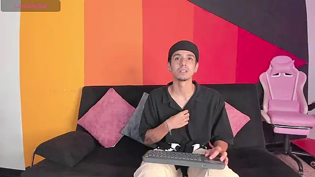 Snapshot of Anghell_BC chatting on 02.25.26 Anghell BC online show from 02.25.26