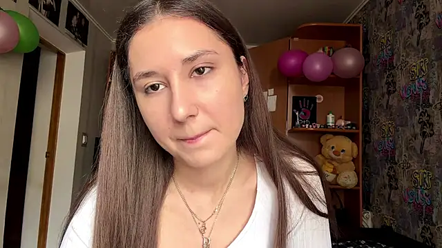 poly princess online show from 03.04.26