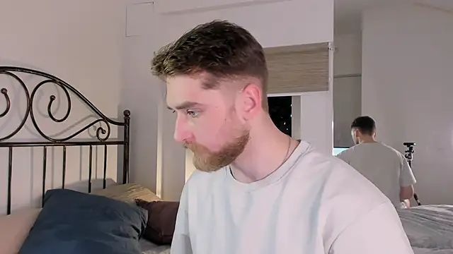 Dexter Raze online show from 04.11.26