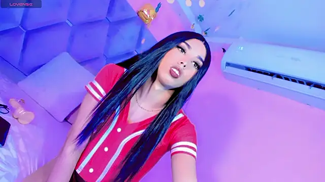 Daniiela Ember online show from 03.18.26