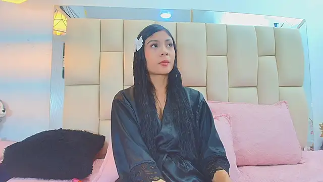 Lana Sliim online show from 03.06.26