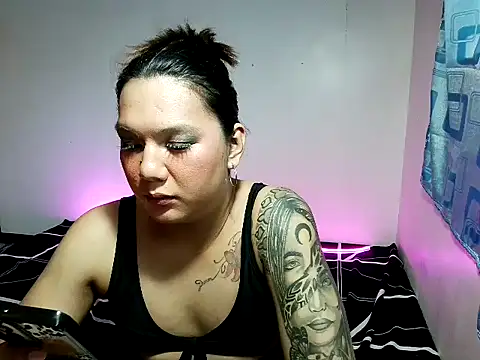 xNaughtymilesx online show from 04.28.26