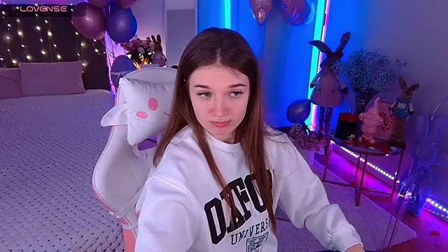 Ann Wood online show from 02.20.26