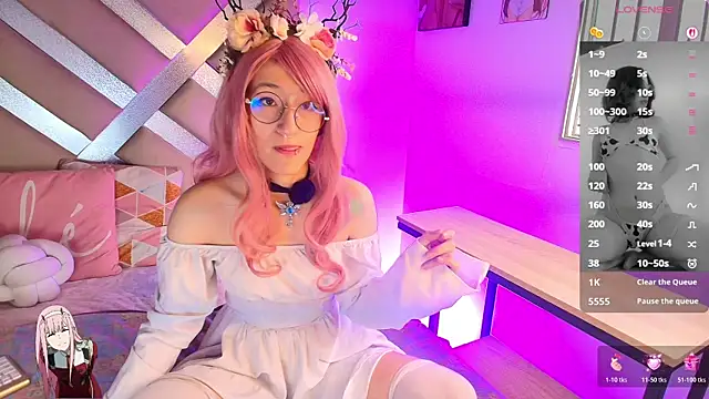 mitsuri nyx online show from 06.22.26