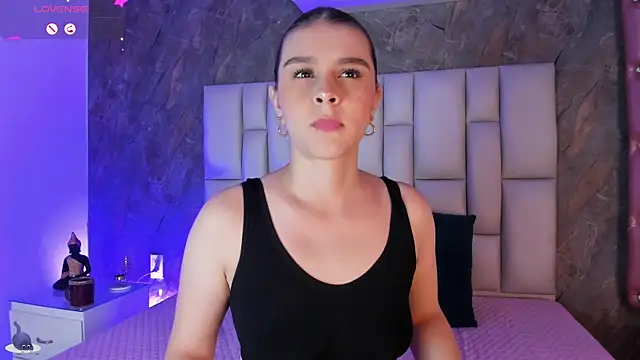 lya gomez online show from 04.10.26