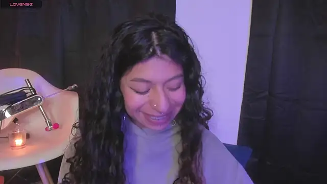 MilyFerrer online show from 05.15.26