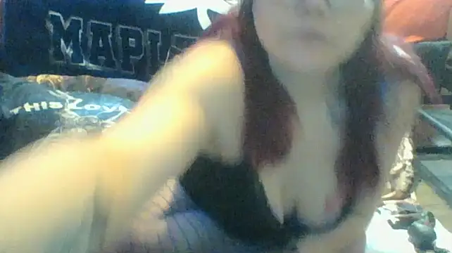 Sexymilf6992 online show from 04.02.26