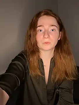 HoneyBunny18 online show from 04.10.26