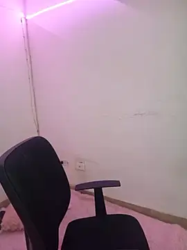 PamelaThoms online show from 04.14.26