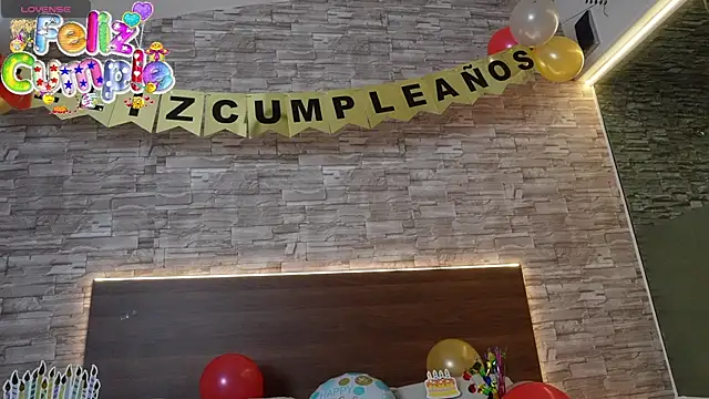 zenda Biancha online show from 04.15.26