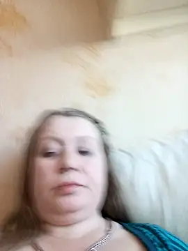 KiraStanton online show from 03.28.26