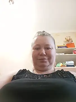KiraStanton online show from 05.27.26