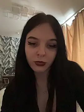 KrisHensley online show from 02.22.26