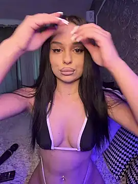 Olivia Noor online show from 07.17.26