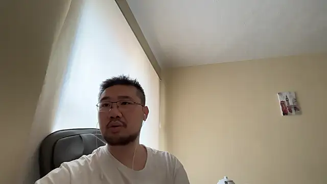 Snapshot of jasonryu2025 chatting on 03.15.26 jasonryu2025 online show from 03.15.26