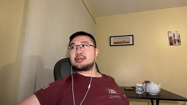 Snapshot of jasonryu2025 chatting on 03.31.26 jasonryu2025 online show from 03.31.26