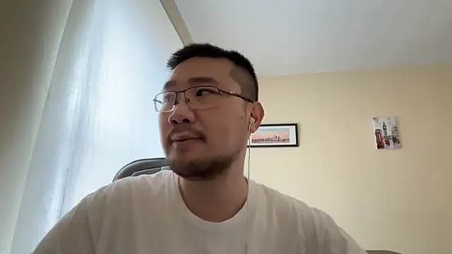 Snapshot of jasonryu2025 chatting on 04.05.26 jasonryu2025 online show from 04.05.26