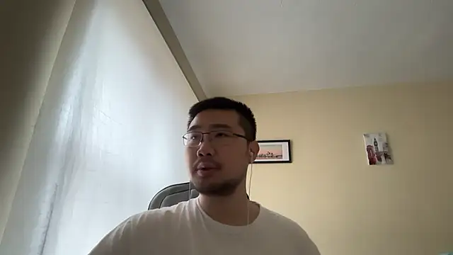 Snapshot of jasonryu2025 chatting on 04.15.26 jasonryu2025 online show from 04.15.26