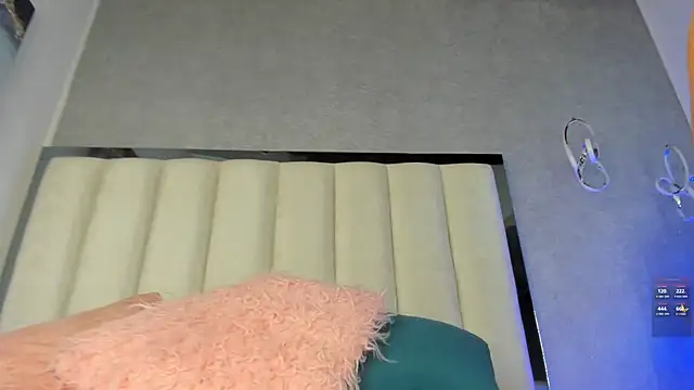 Ambarr Moon  online show from 03.17.26