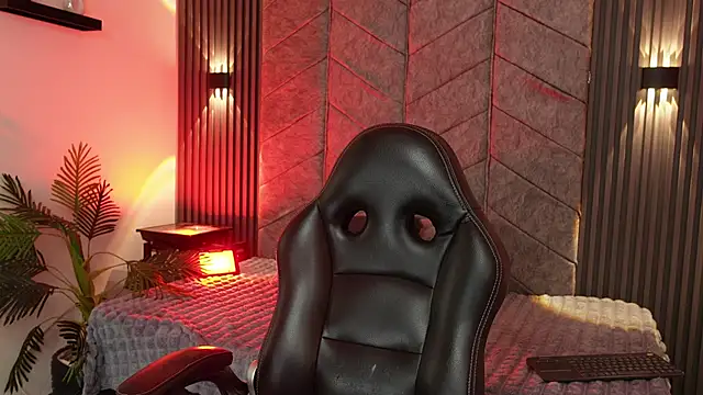 Sugaarlips  online show from 02.22.26