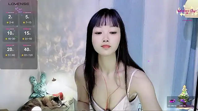 Snapshot of okyssa chatting on 03.23.26 okyssa online show from 03.23.26