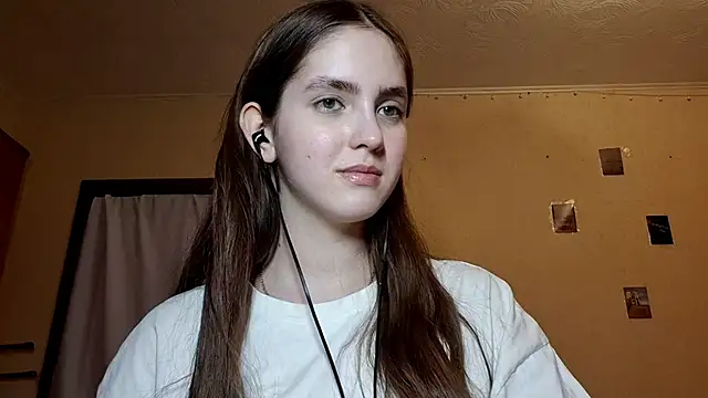 Snapshot of Katelemon chatting on 02.21.26 Katelemon online show from 02.21.26