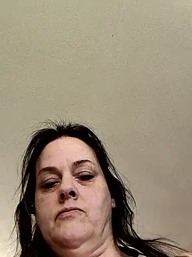 Snapshot of sexyhotcheryl chatting on 04.12.26 sexyhotcheryl online show from 04.12.26