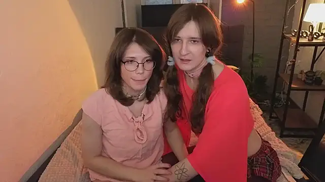 Snapshot of ZoriaLovesLuna chatting on 02.28.26 ZoriaLovesLuna online show from 02.28.26