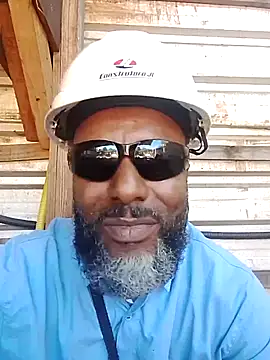 Snapshot of maurofoz26 chatting on 02.27.26 maurofoz26 online show from 02.27.26