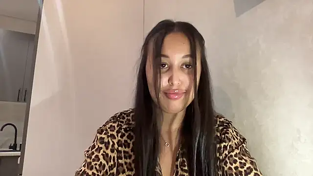 Snapshot of Dana_005 chatting on 06.11.26 Dana 005 online show from 06.11.26
