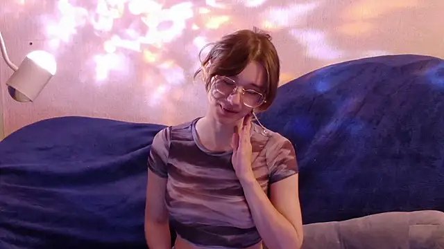 Snapshot of Silva-Tailll chatting on 07.30.26 Silva-Tailll online show from 07.30.26